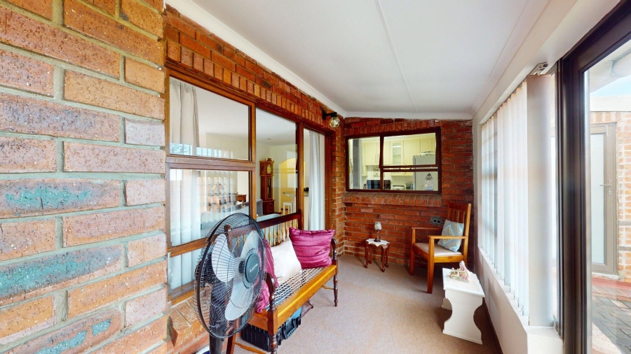 2 Bedroom Property for Sale in Sherwood Eastern Cape